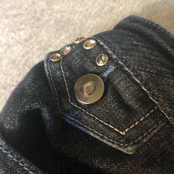 Cropped Bermuda  jean shorts - Picture 4 of 5